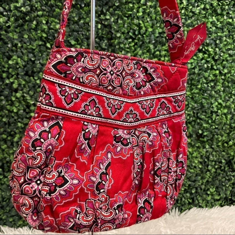 NWOT Vera Bradley Hanna Pleated Bag! - Picture 2 of 8